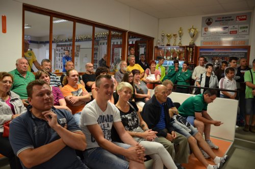 Preplnené hľadisko v galantskej kolkárni 2-2016-17-preplnene-hladisko-v-galante