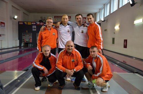 MKK Slovan Galanta v Podbrezovej, zľava stojaci: Butko, Dovičič, Touš, Poloma, zľava v podrepe 7-16-galanta